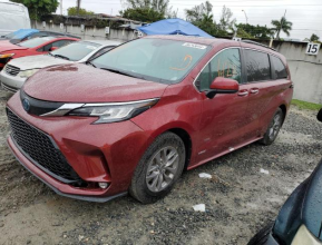 Toyota Sienna 2021 | bex-auto.md